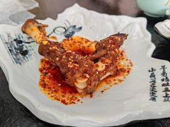-撒拉人家.酸菜牦牛肉火锅