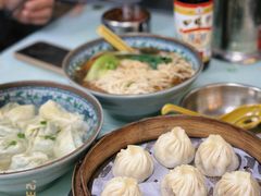 -食惠里小笼包面馆(越秀店)