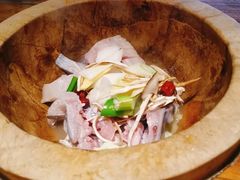 -滇香肴·云南菜蒸汽石锅鱼(云南北路店)