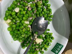 -绿草地·湘菜(7mall店)