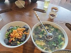 -琥珀老六龙虾(四里河店)