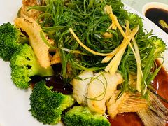 介末捞鲈鱼-华哥私厨-原醉琼楼