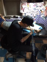 -越域刺青