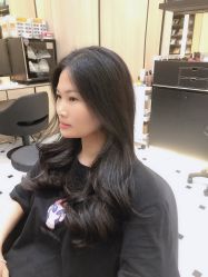 -HAIR CORNER