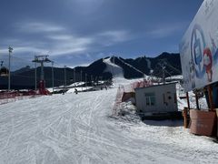 -丝绸之路山地度假区滑雪场