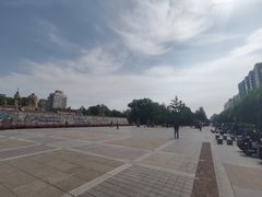 -元大都城垣遗址公园