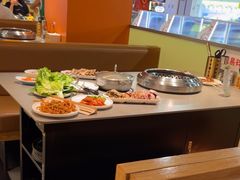 -黑金·寻焰自助百汇·烤肉·火锅(中街店)