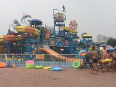 -欢乐水魔方水世界