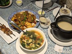 -巴扎美食·新疆菜·西域歌舞表演餐厅(新疆大厦店)