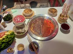 -卤校长重庆火锅(国兴店)