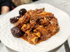 -汗腾格里·风味餐厅(新疆驻京办店)