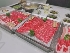 -呷哺呷哺