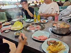 -金滏山烤肉·海鲜·火锅自助餐厅(襄阳万达店)
