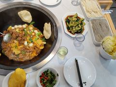-鲁员外地锅鸡地锅鱼(古墩路店)