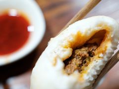 孜然肉包子-清真石家包子(大皮院总店)