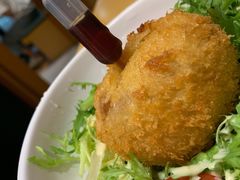 酥炸猪肉裹温泉蛋-胜博殿日式炸猪排(西红门店)