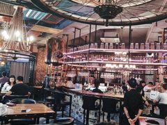 大堂-爱啤精酿·民谣酒馆(滨江店)