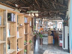 -楠柏弯休闲山庄(梨花溪店)