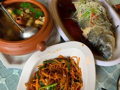 -小厨子私房菜·云南美食店