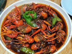 -茸梅路右拐龙虾-农家菜(松江店)