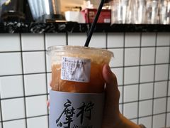 超浓手打渣男柠檬茶-摩柠手作茶室(国贸店)