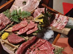 -山川小町·极番烧肉(新地假日广场店)