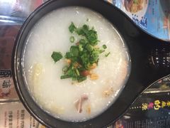 UNCLE表叔茶餐厅(滇池路南亚风情第壹城)-食大利香港茶餐厅(南亚风情第一城店)