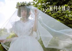 -苏菲亚婚纱摄影