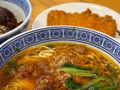 -沪西老弄堂面馆(定西路店)