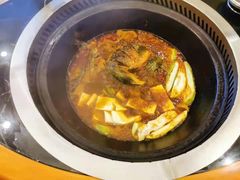-粘豆包铁锅炖二部(温泉街店)