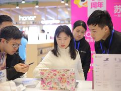 每次路演都是最完美的邂逅-微软授权专卖店(陆家嘴中心店)