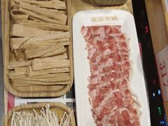 -豪渝火锅(红谷滩万达店)