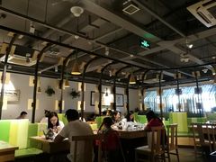 大堂-蛙蛙叫干锅年代(簋街总店)