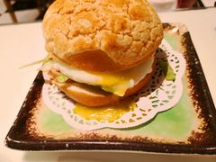 -新大咀港式茶餐厅(宝山万达店)