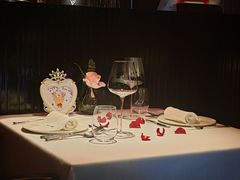 -弦月窗LUNETTE BY AMANDA(复兴路店)