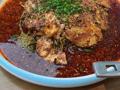 -有红鸡毛店·川菜(建设路店)