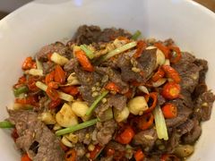 小炒黄牛肉-费大厨辣椒炒肉(万家丽一店)