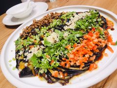 -山楂树融合菜餐厅