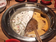 鸳鸯锅-季季红火锅(长沙步行街店)