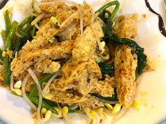 菠菜豆芽拌面筋-新疆红柳花餐厅(新洲店)
