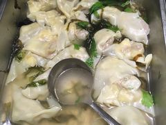 素馄饨（芹菜胡萝卜香菇馅）-素清香(解放路店)