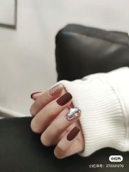 -Pink You美甲洗眉纹绣定制中心