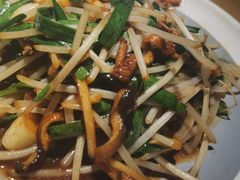 银牙炒鳝丝-荣小馆(杭州大厦店)