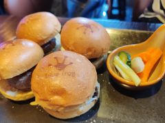 黑松露风味蘑菇牛肉迷你汉堡-blue frog蓝蛙(长泰广场店)