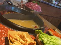 -赵美丽·重庆社区火锅·直营店(火车东站·中豪国际店)