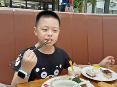 -东方明珠·可口可乐欢乐餐厅