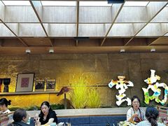 -老牌坊云南鱼豆花火锅(哈西万达店)