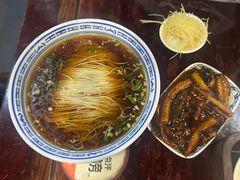 -同得兴 Since·1995 传统苏式面馆(嘉馀坊店)