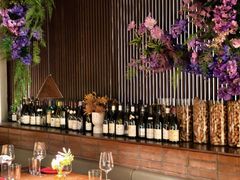-肆海小川菜酒馆Wine Bistro (青年路店)