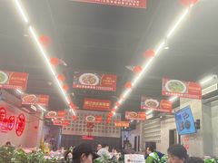 -洪霞餐馆·川菜·鲜货现炒(两江春城店)